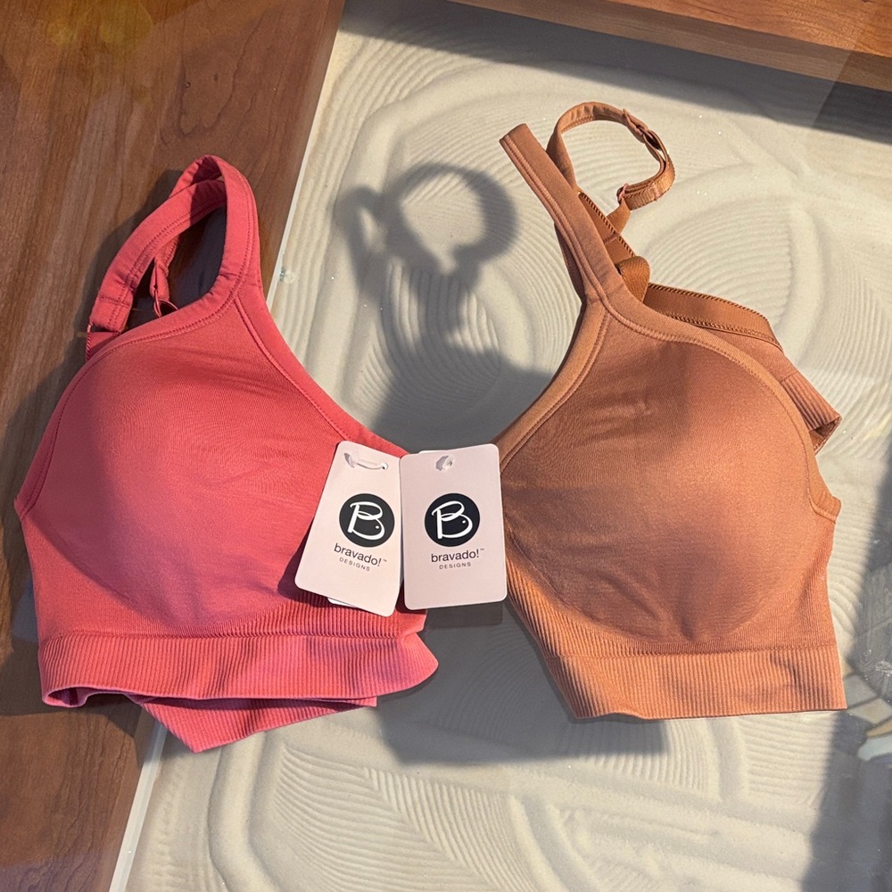 Bravado Everyday Bra bundle in cinnamon and lipstick color size M